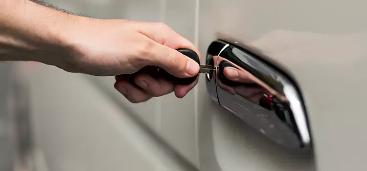 Why Choose Our Auto Locksmith Team in Casselberry, FL?