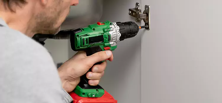 Commercial Door Hinge Repair Casselberry