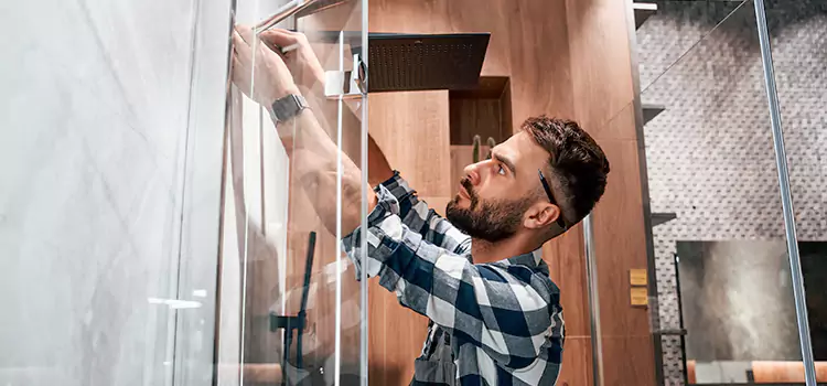 Replace Shower Doors with Frameless Casselberry
