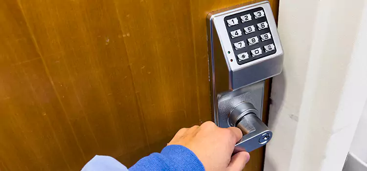 Why Choose Us for Your Keypad Lock Needs in Casselberry, FL?