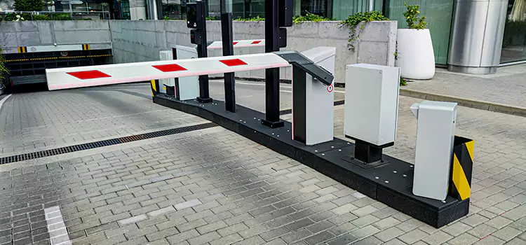 Custom Gate Design & Integration Casselberry
